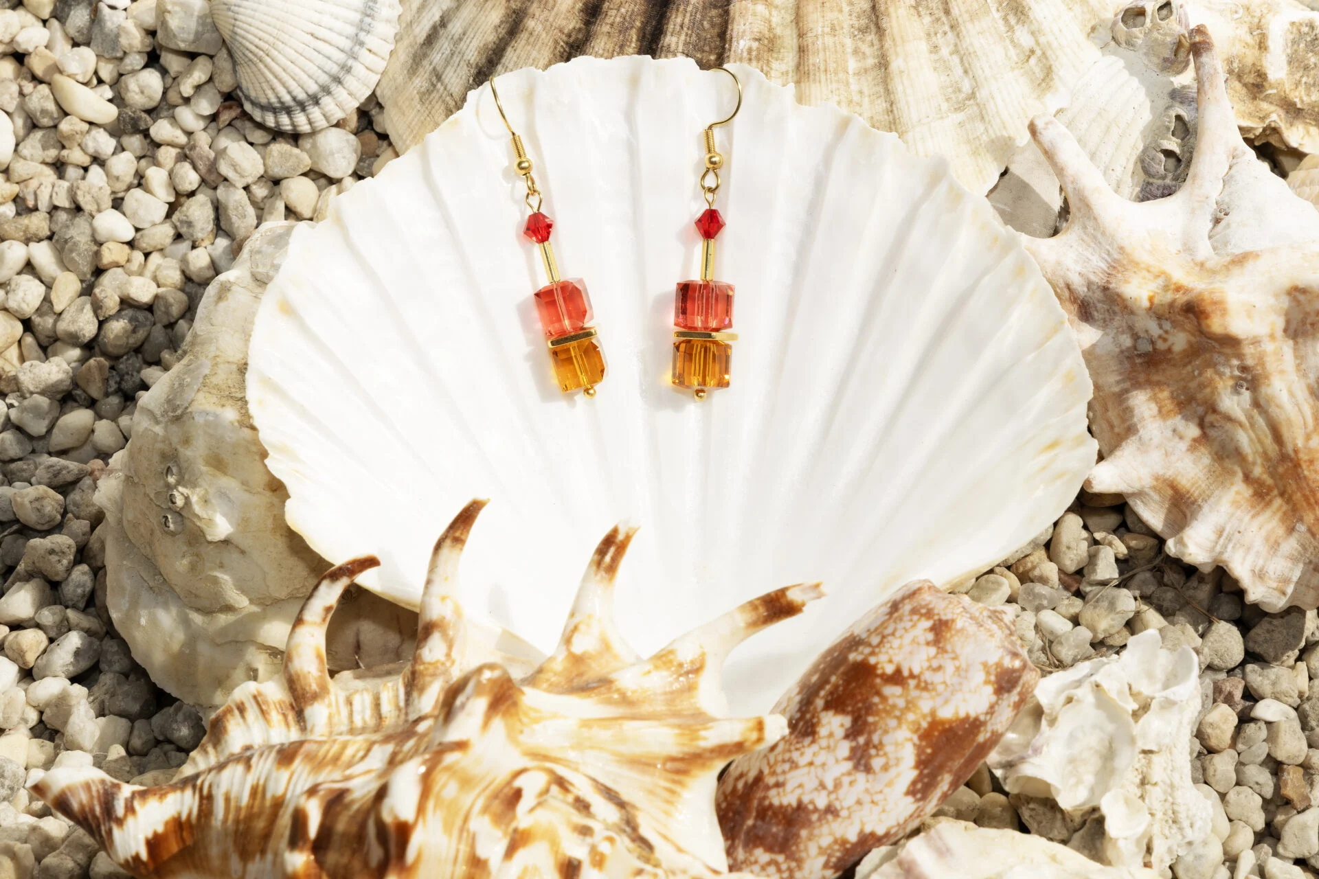 Boucles d'oreilles Éclats de Cristal Orange et Rose – Image 2